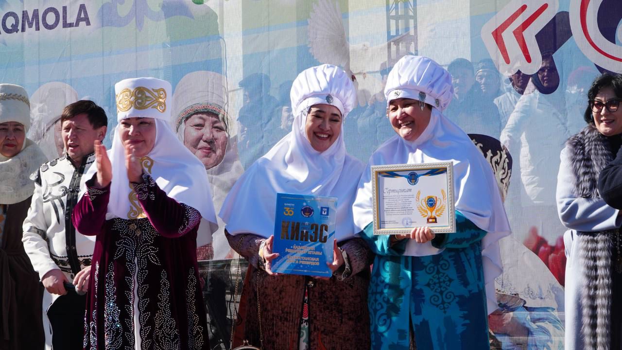 В Кокшетау установлен рекорд: шествие кимешеков вошло в Книгу рекордов Казахстана