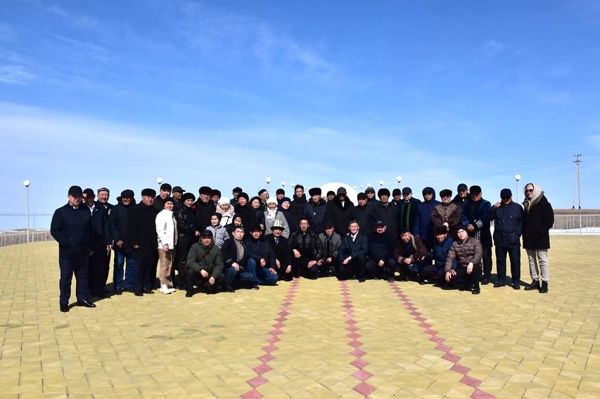 Наурыз мейрамына орай ауданымызға Түркістан, Шардара, Қарағанды, Балқаш, Ақтоғай, Қызылқұм, Алматы және Астана қалаларынан арнайы аталас туыстарымыз келді.