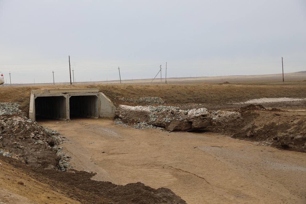 Шұбарқұдықта қар суын бұру арнасы нәтижесін берді