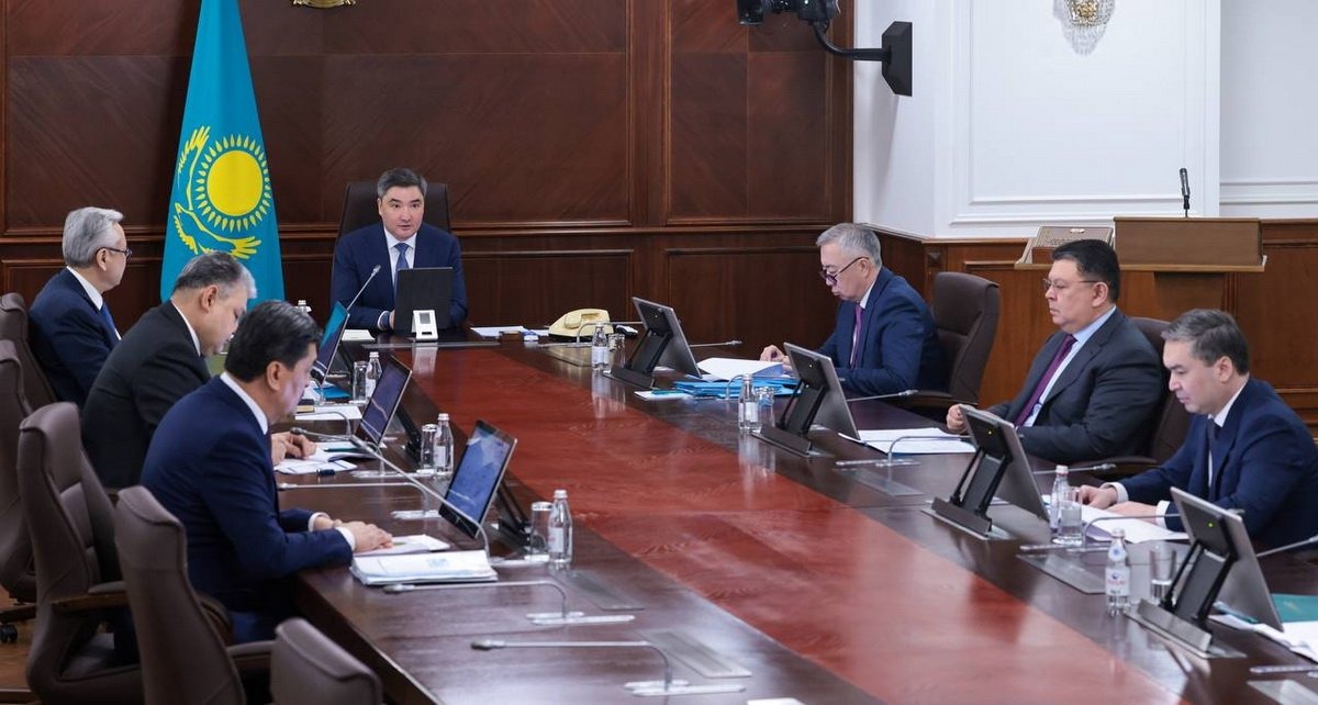 ҚР Премьер-министрі Олжас Бектеновтің төрағалығымен өткен Үкімет отырысында туристік саланы дамыту және цифрландыру мәселелері қаралды, деп хабарлайды Primeminister.kz.