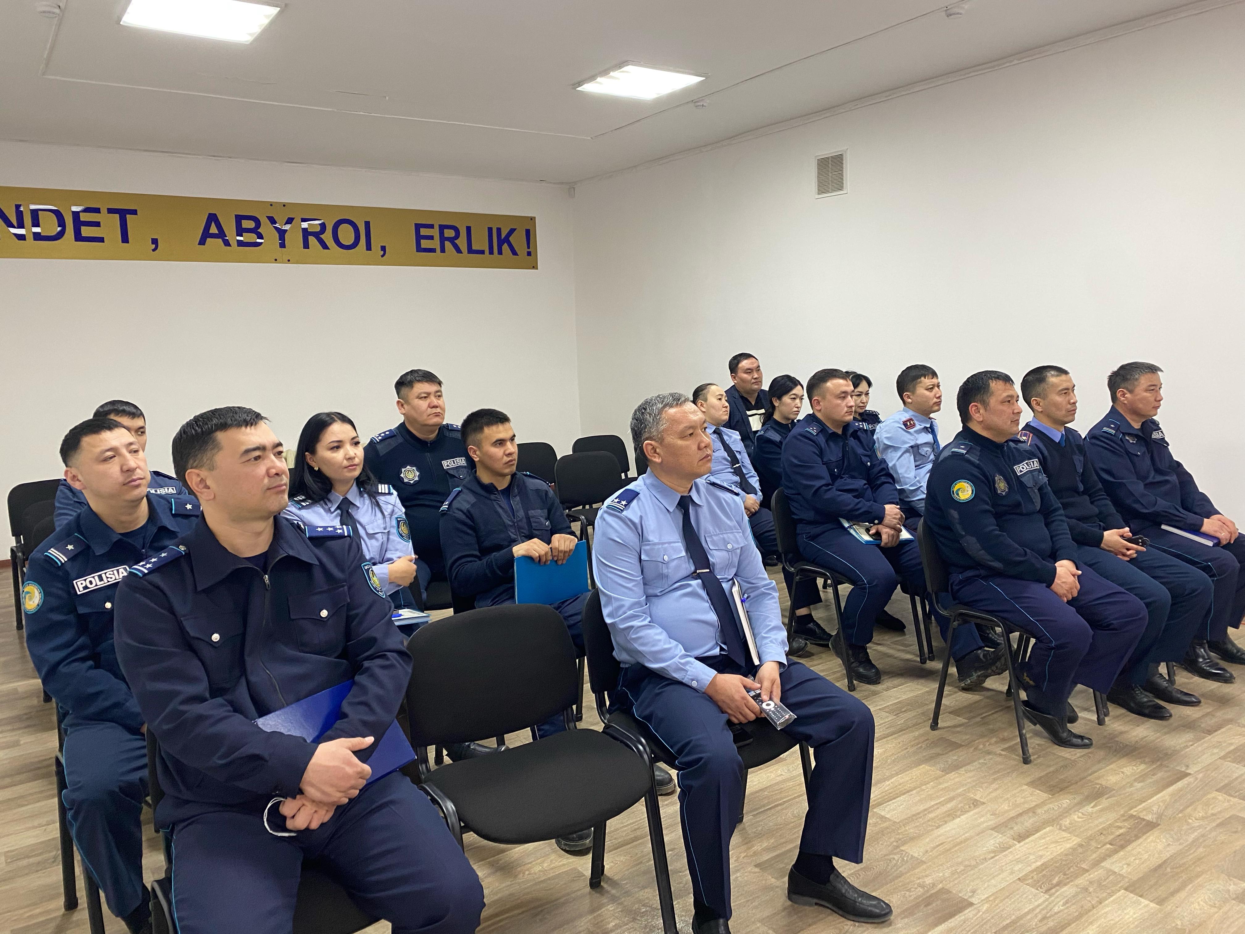 Заң мен тәртіп іске асырылуда: БҚО-да тәртіп сақшылары үшін сыбайлас жемқорлыққа қарсы семинар өткізілді