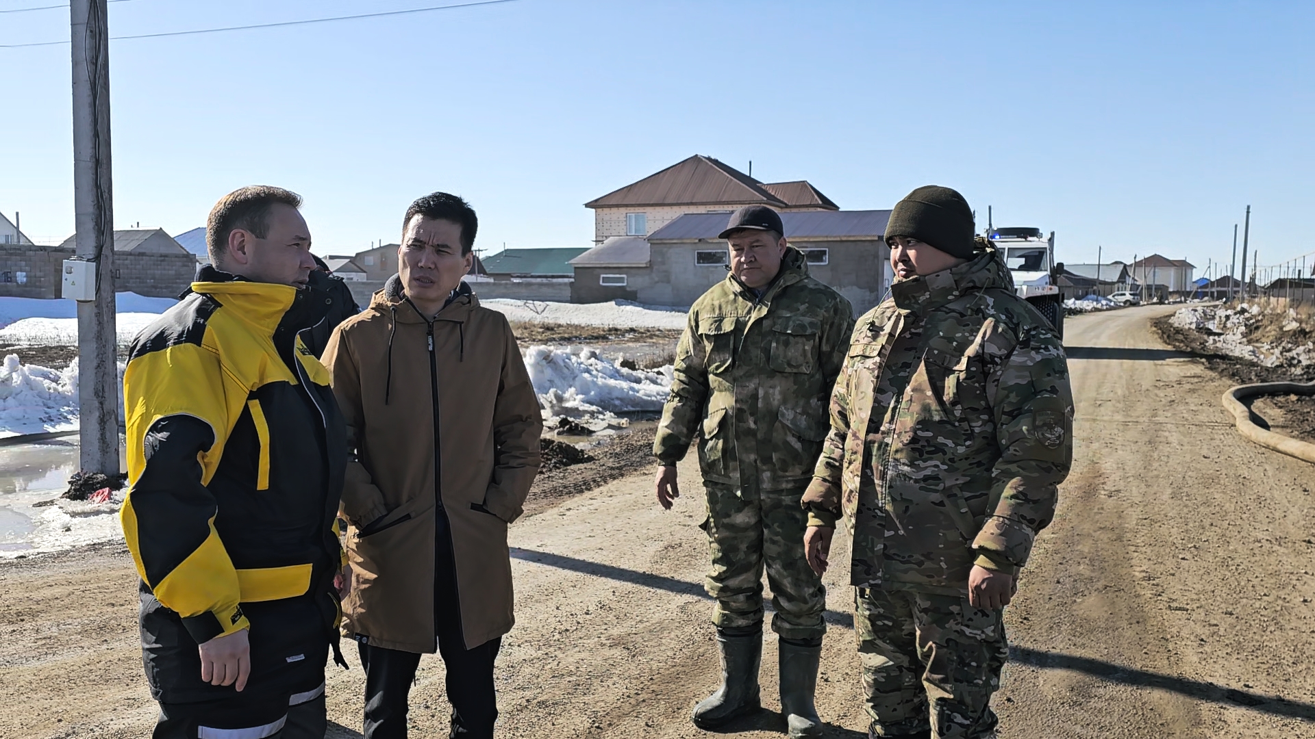 ҚР Үкіметі аппаратының инспекторы Қоянды ауылындағы су тасқыны жағдайымен танысты