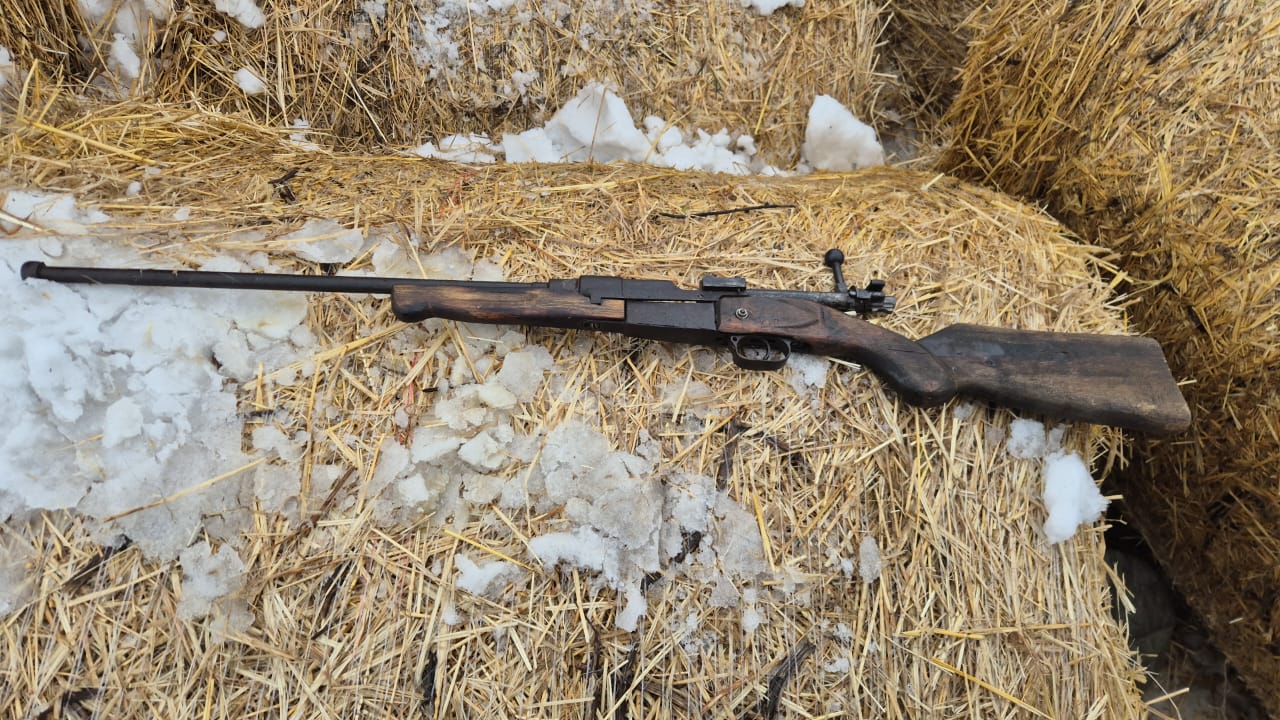 Полицейлер рейдтік шаралар барысында сирек кездесетін атыс қаруын анықтады