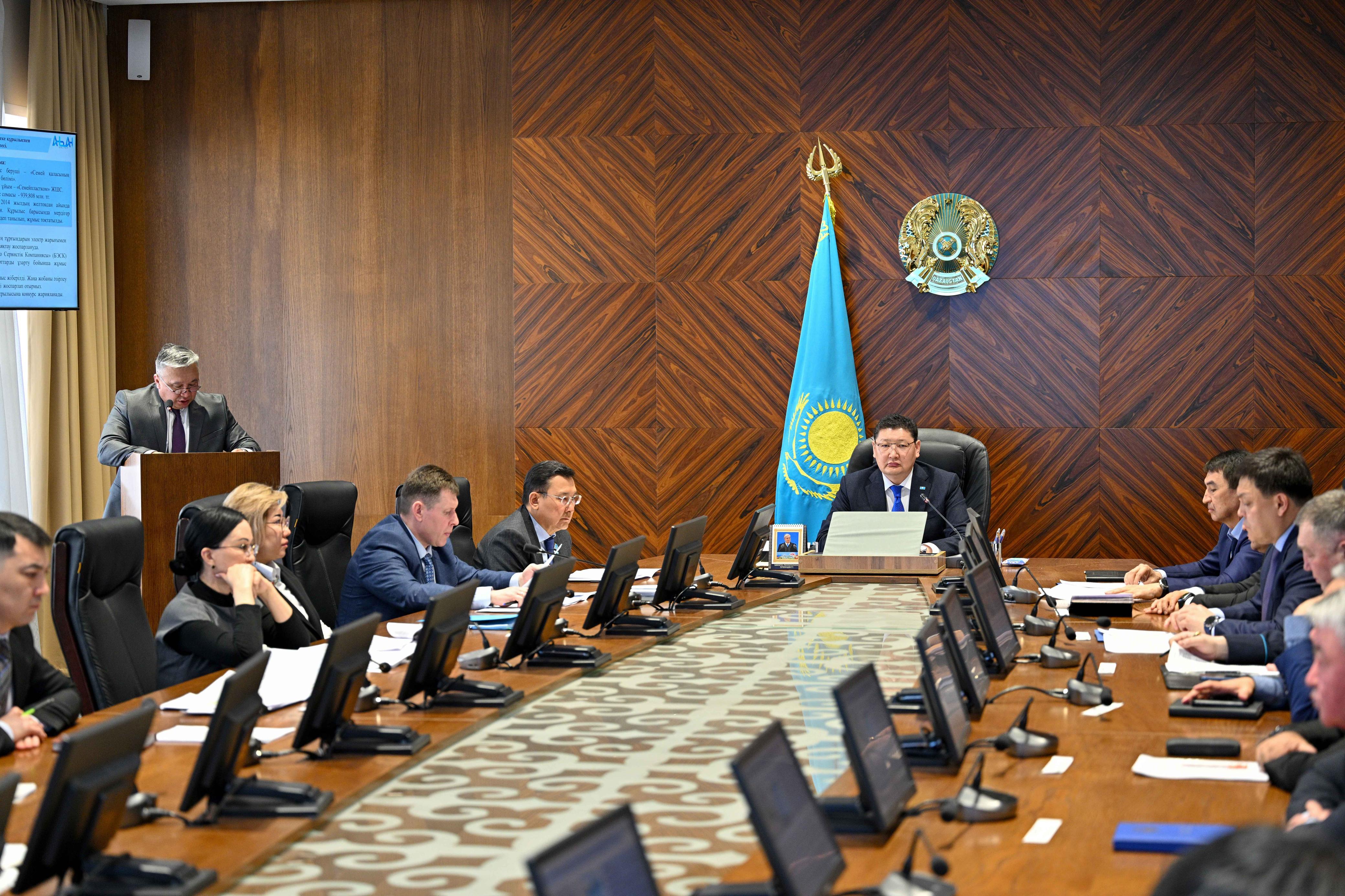 Жеке аққұба ит стилі