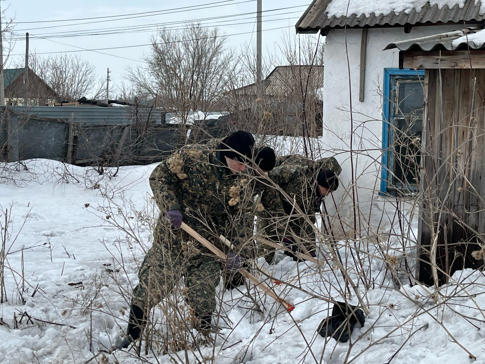 Қазақстанның Ұлттық ұланы су тасқынымен белсенді күресуде