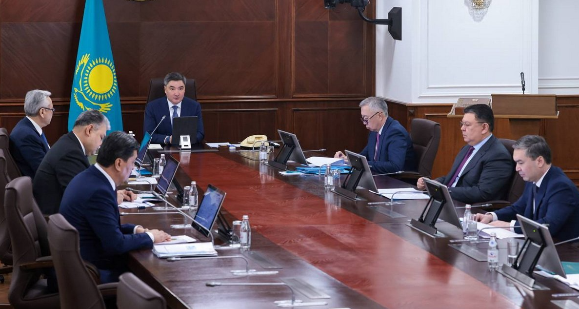 Премьер-министр коммуналдық және өндірістік қалдықтарды басқару, мониторинг жасау және бақылау жүйесін цифрландыруды тапсырды