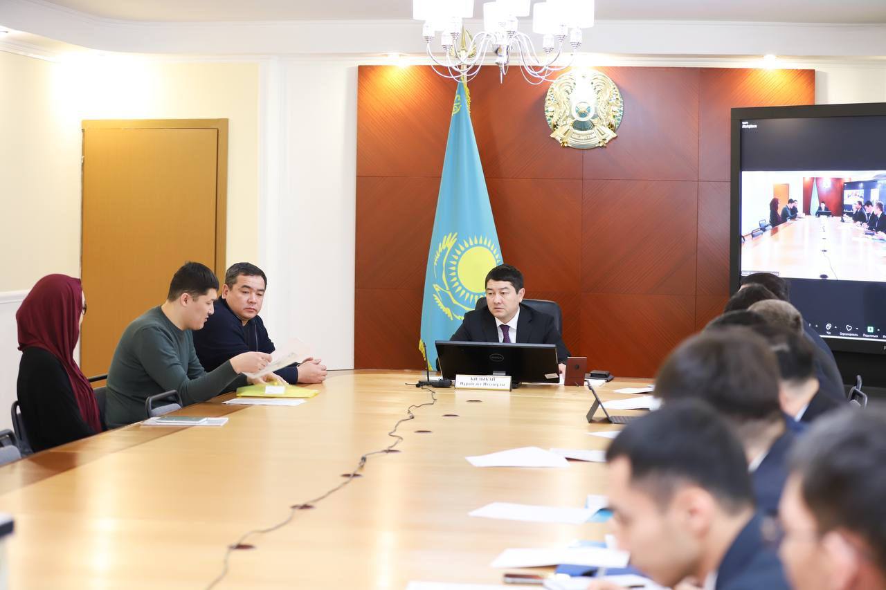 Нұрдәулет Қилыбай азаматтарды жеке мәселелерімен қабылдады
