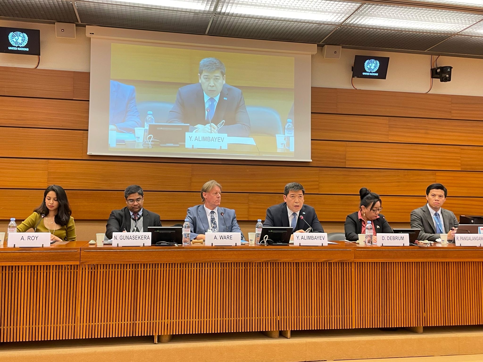 Kazakhstan initiated discussions on human rights issues in the context of nuclear disarmament on the margins of the UN Human Rights Council