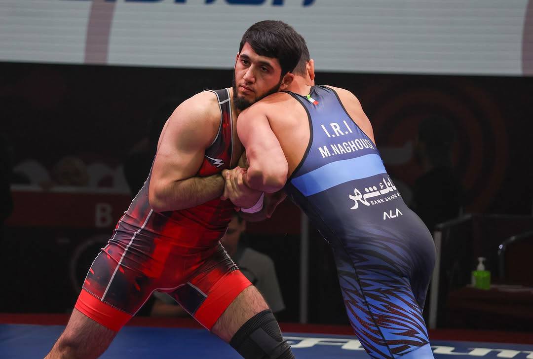 Омар Сатаев ересектер арасындағы Азия чемпионатында алғаш рет жүлде алды