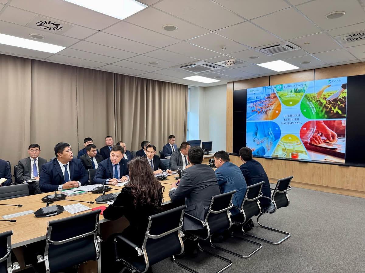 ТҮРКІСТАН: АУЫЛ ШАРУАШЫЛЫҒЫ, КӘСІПКЕРЛІК САЛАСЫНДАҒЫ ӨЗЕКТІ МӘСЕЛЕЛЕР САРАЛАНДЫ