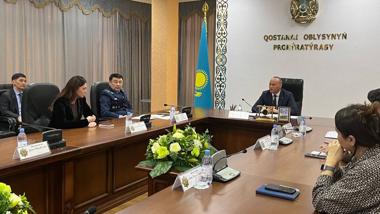 Қостанай облысының прокуратурасында интернет-алаяқтыққа қарсы іс-қимыл мәселелері талқыланды