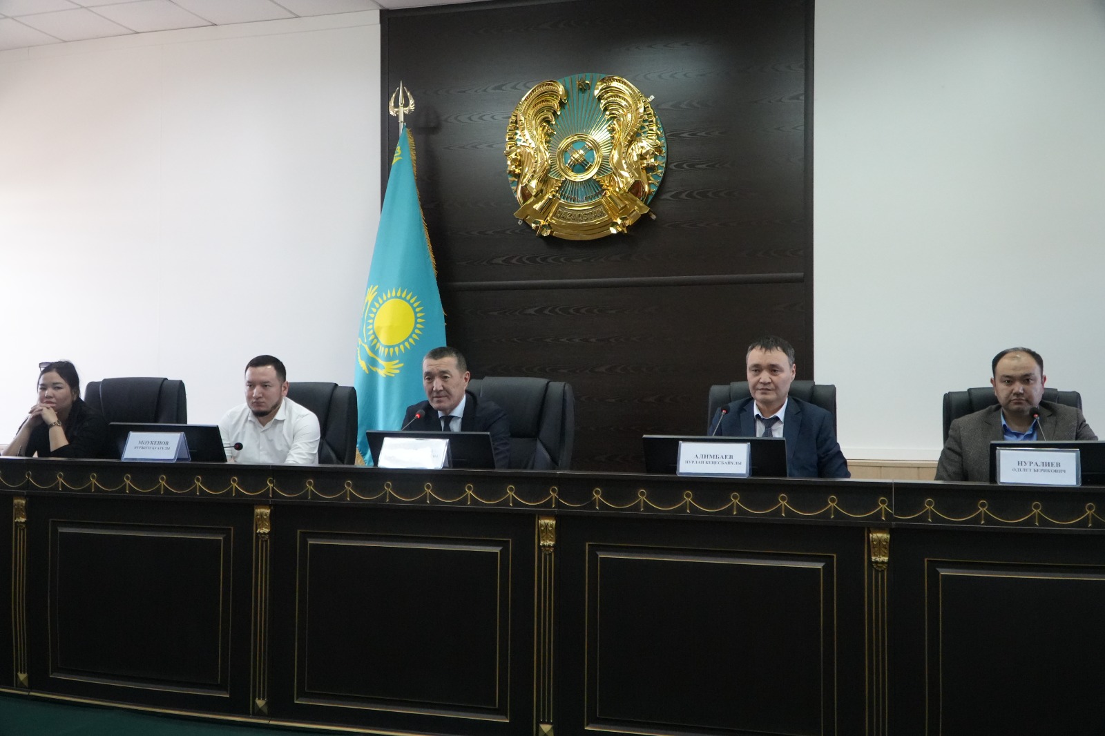 АУЫЛ ШАРУАЛАРЫМЕН КЕЗДЕСУ ӨТТІ