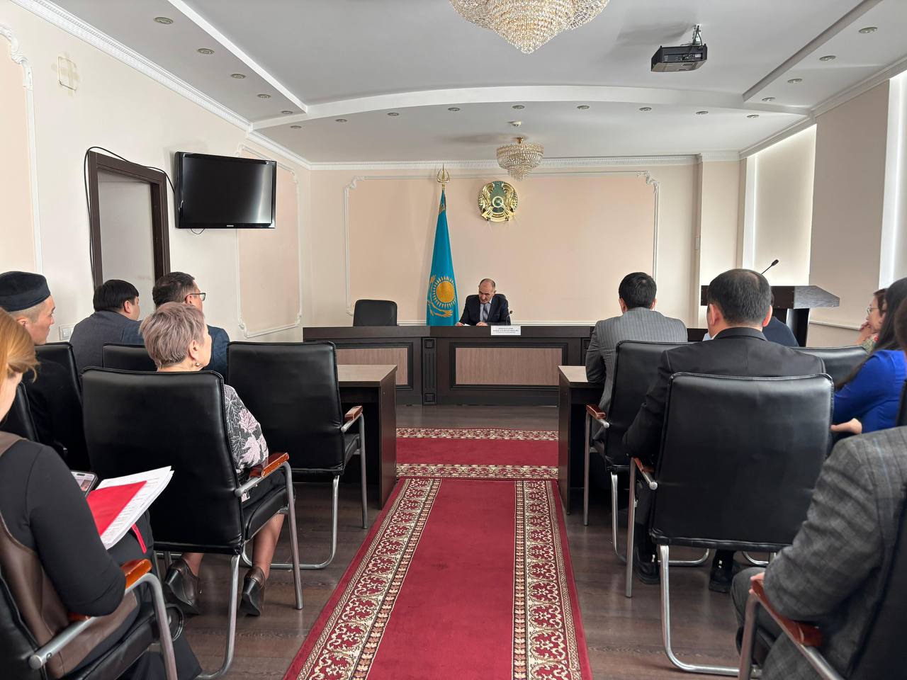 Бүгін “TazaLike” экологиялық акциясы жайлы жұмыс кеңесі өтті