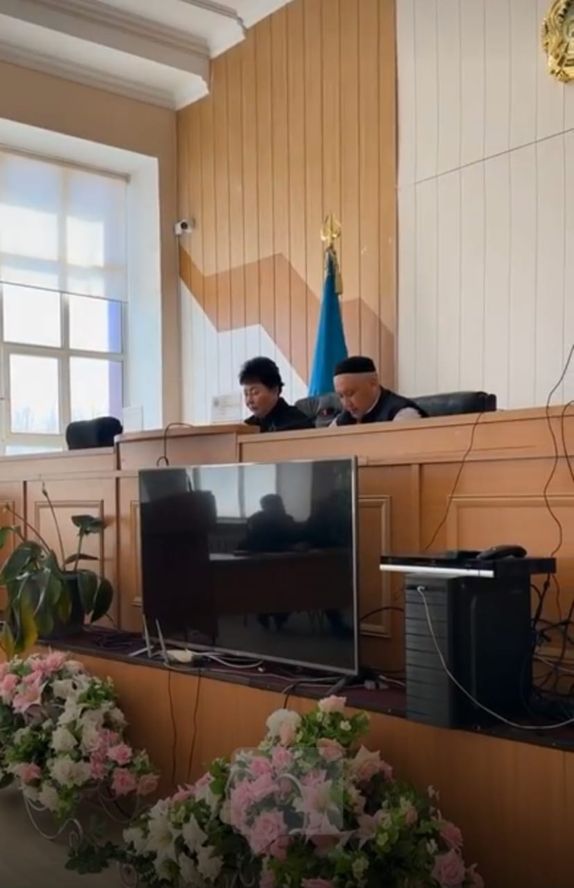 Очередная  тридцать вторая   сессия Зайсанского районного маслихата