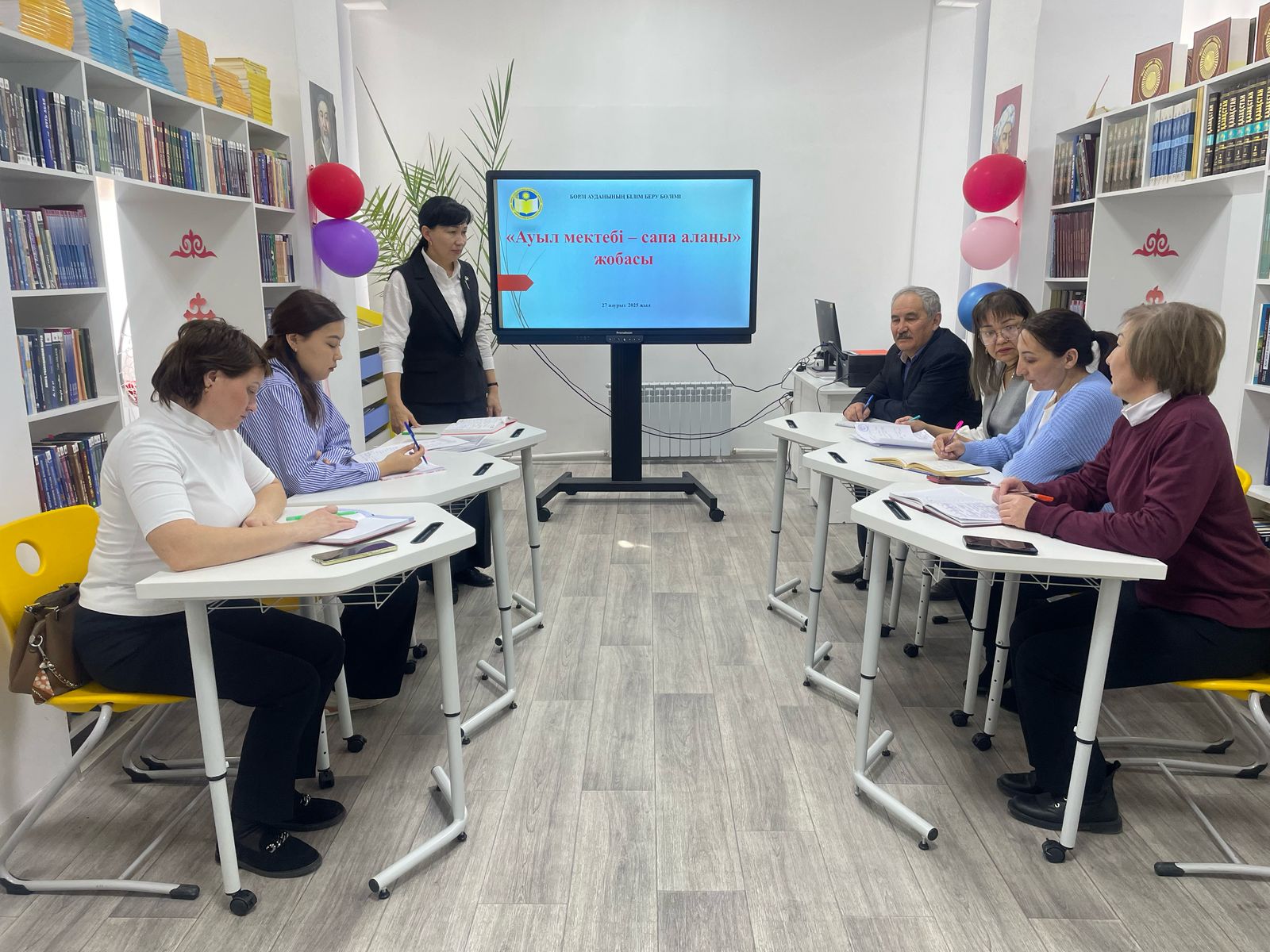 Ауданымызда ауыл мектептерінің әлеуетін арттыру бойынша «Ауыл мектебі-сапа алаңы» жобасы жүзеге асуда