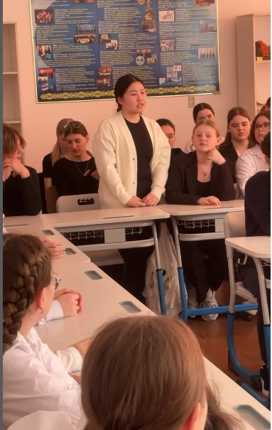 Оқушылармен кездесу