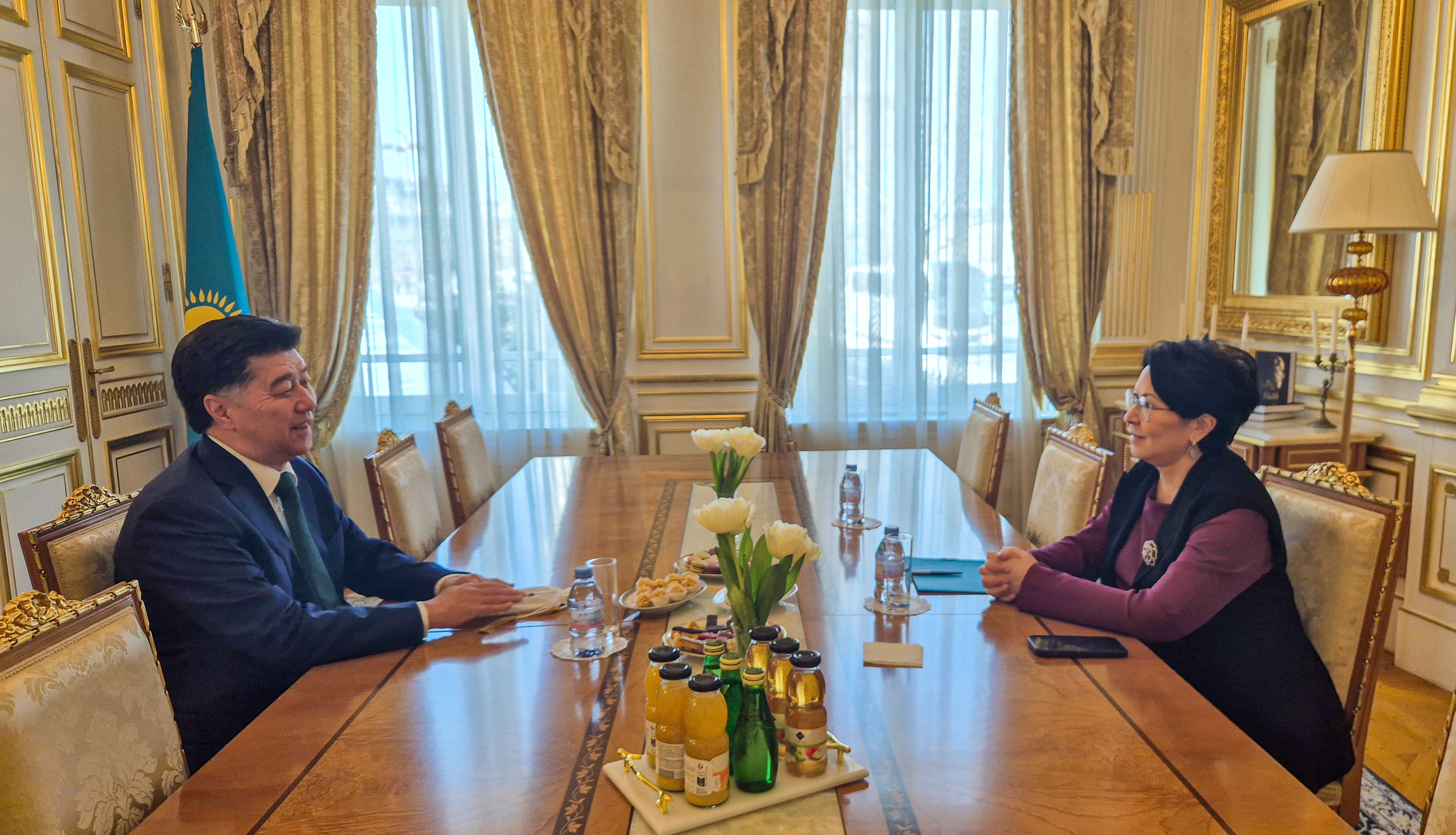 Астана мемлекеттік қызмет хабы Басқарушы комитетінің төрағасымен кездесу туралы