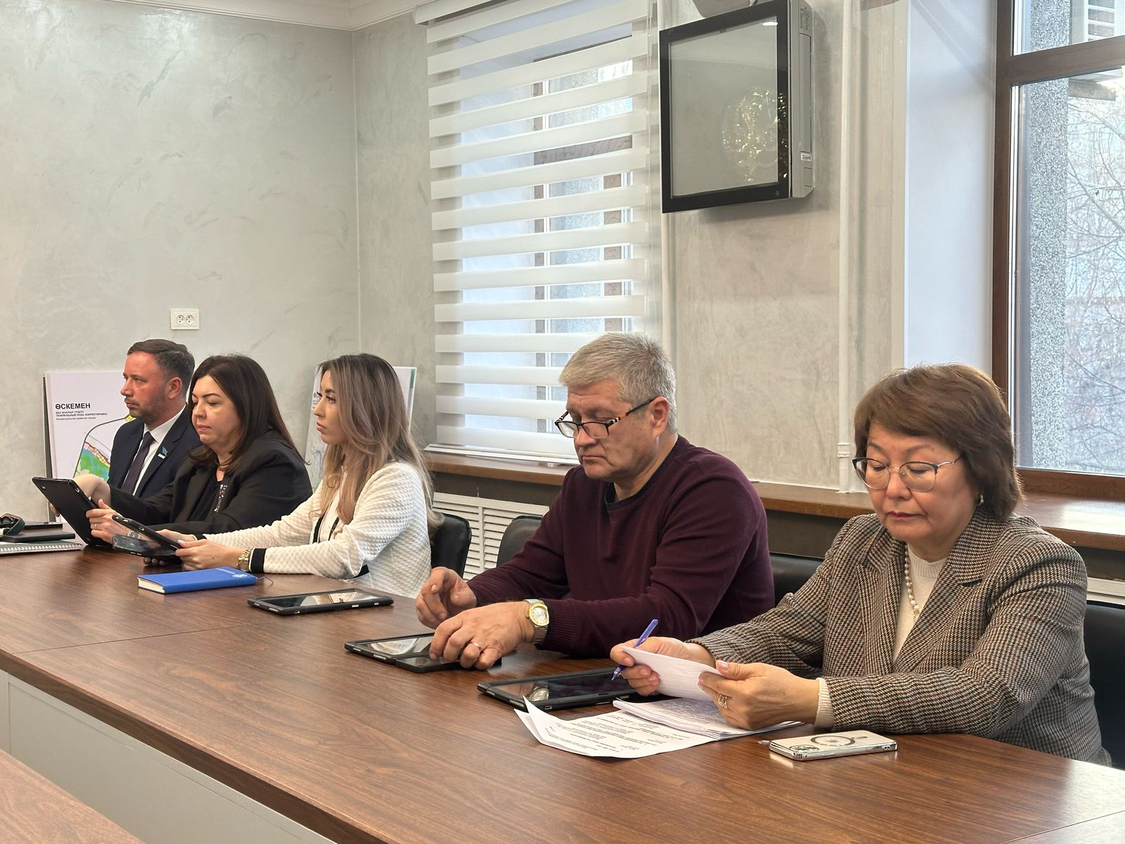 26 наурызда Өскемен қаласының Қоғамдық кеңесінің кезекті отырысы өтті, онда қала дамуының өзекті мәселелері қаралды.