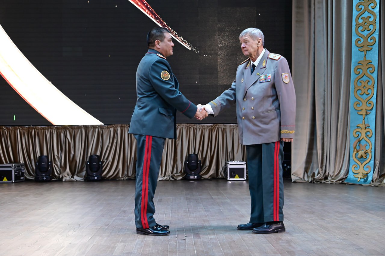 Елордада «Астана» ӨңҚ бірінші қолбасшысы Владимир Шацковтың мерейтойы атап өтілді