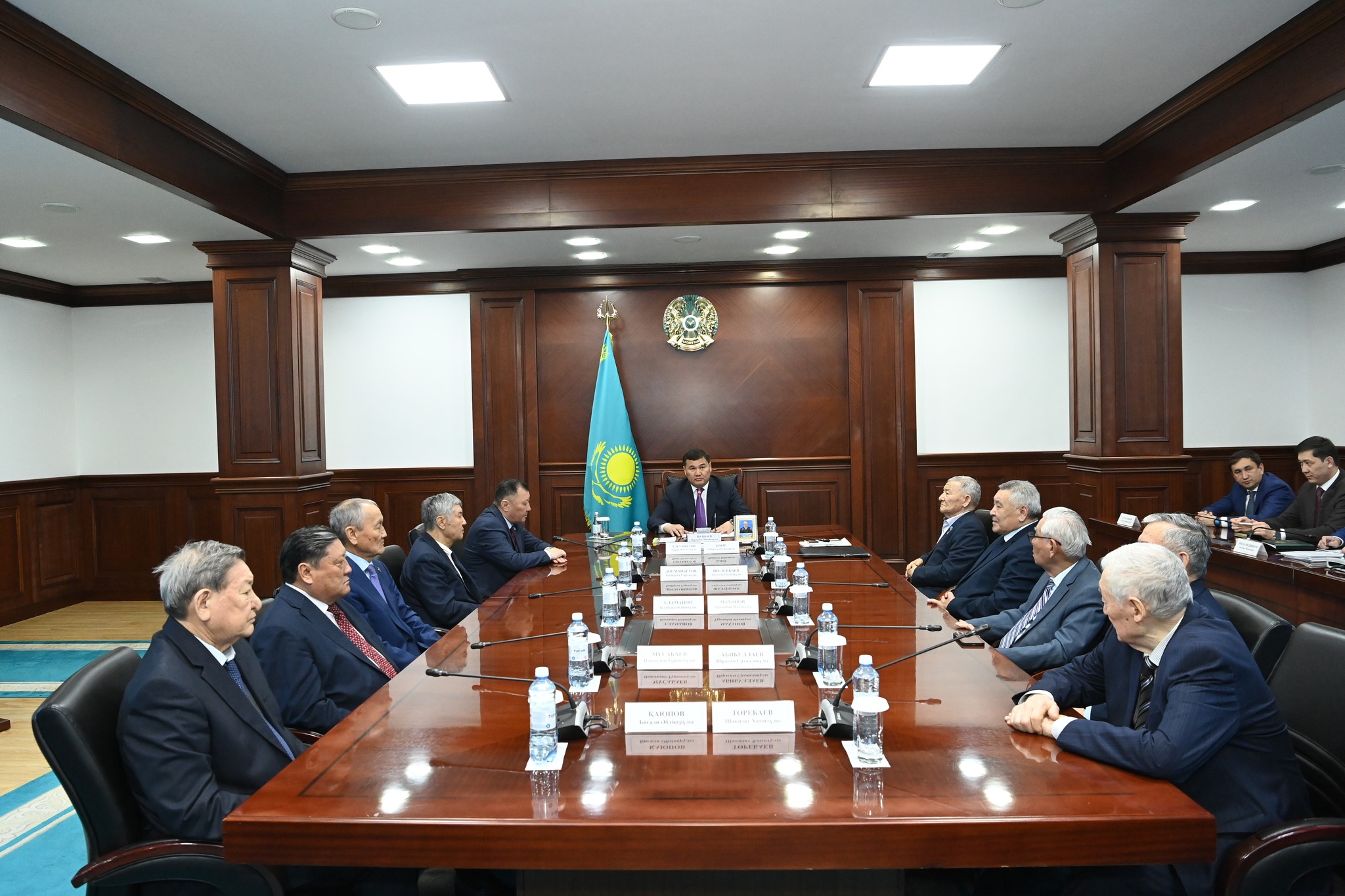 Ардақты азаматтарға лайықты құрмет көрсетілді