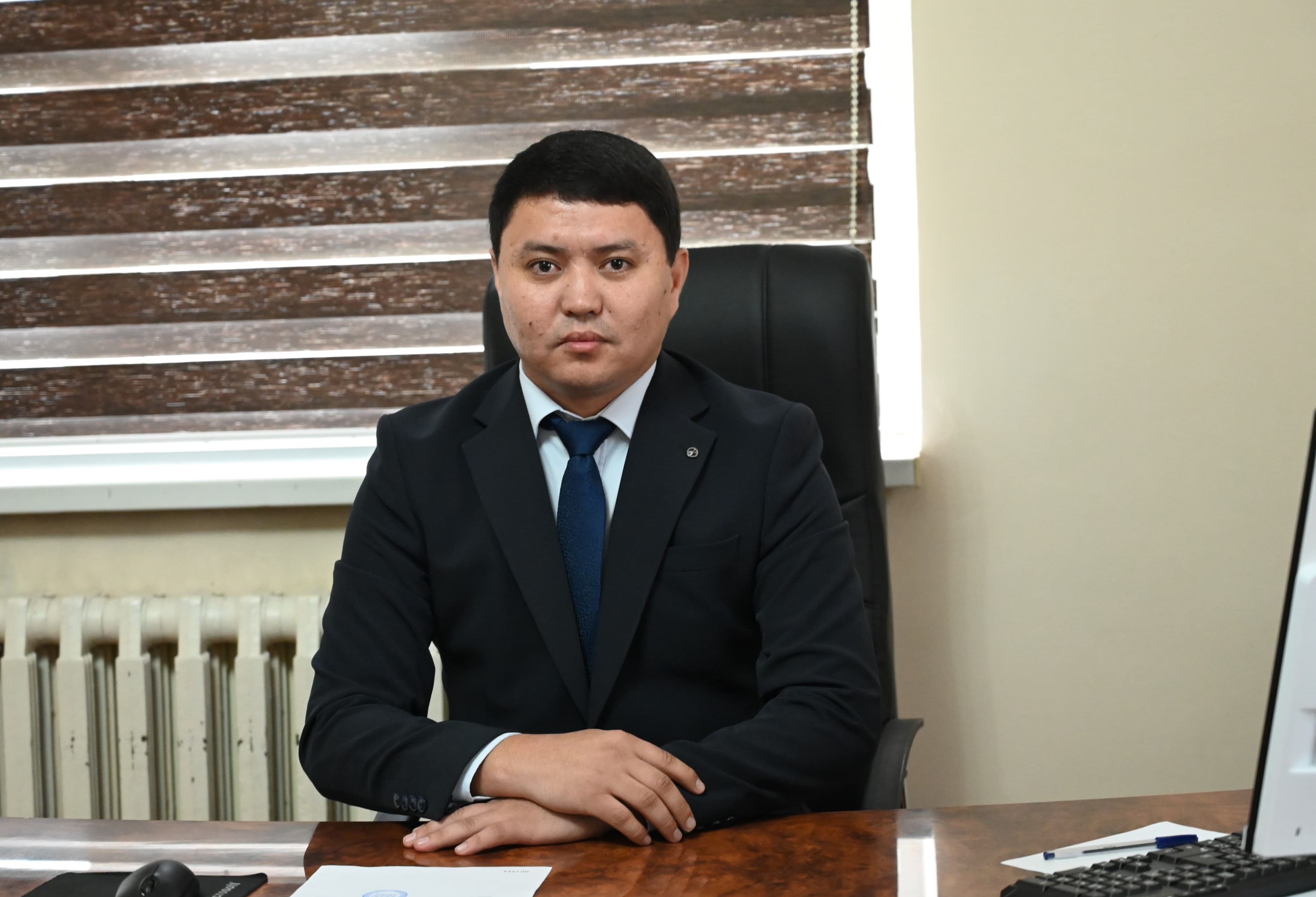 Ерлі-зайыптылардың қарапайым порно үй тапсырмасы