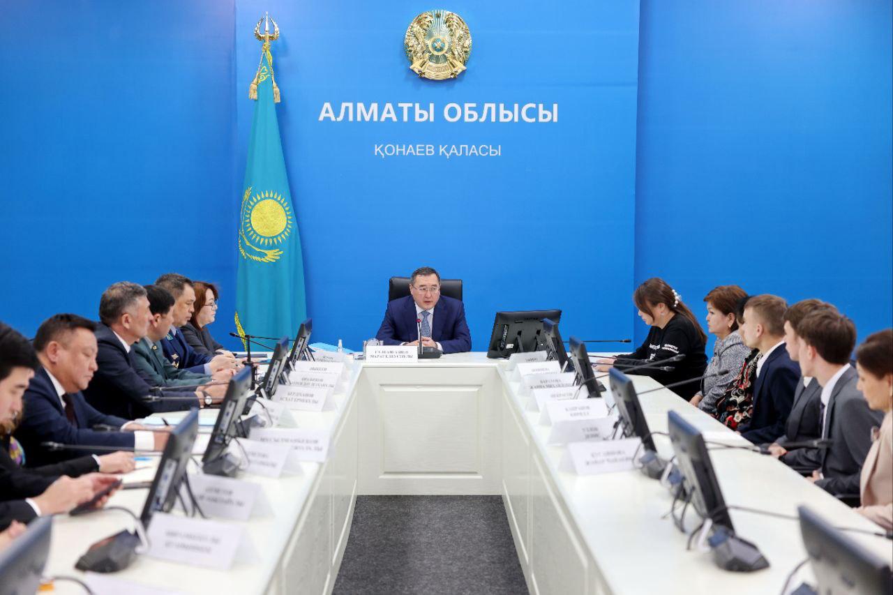 Алматы облысының әкімі Марат Сұлтанғазиев №1 балалар үйінің тәрбиеленушілерімен кездесті