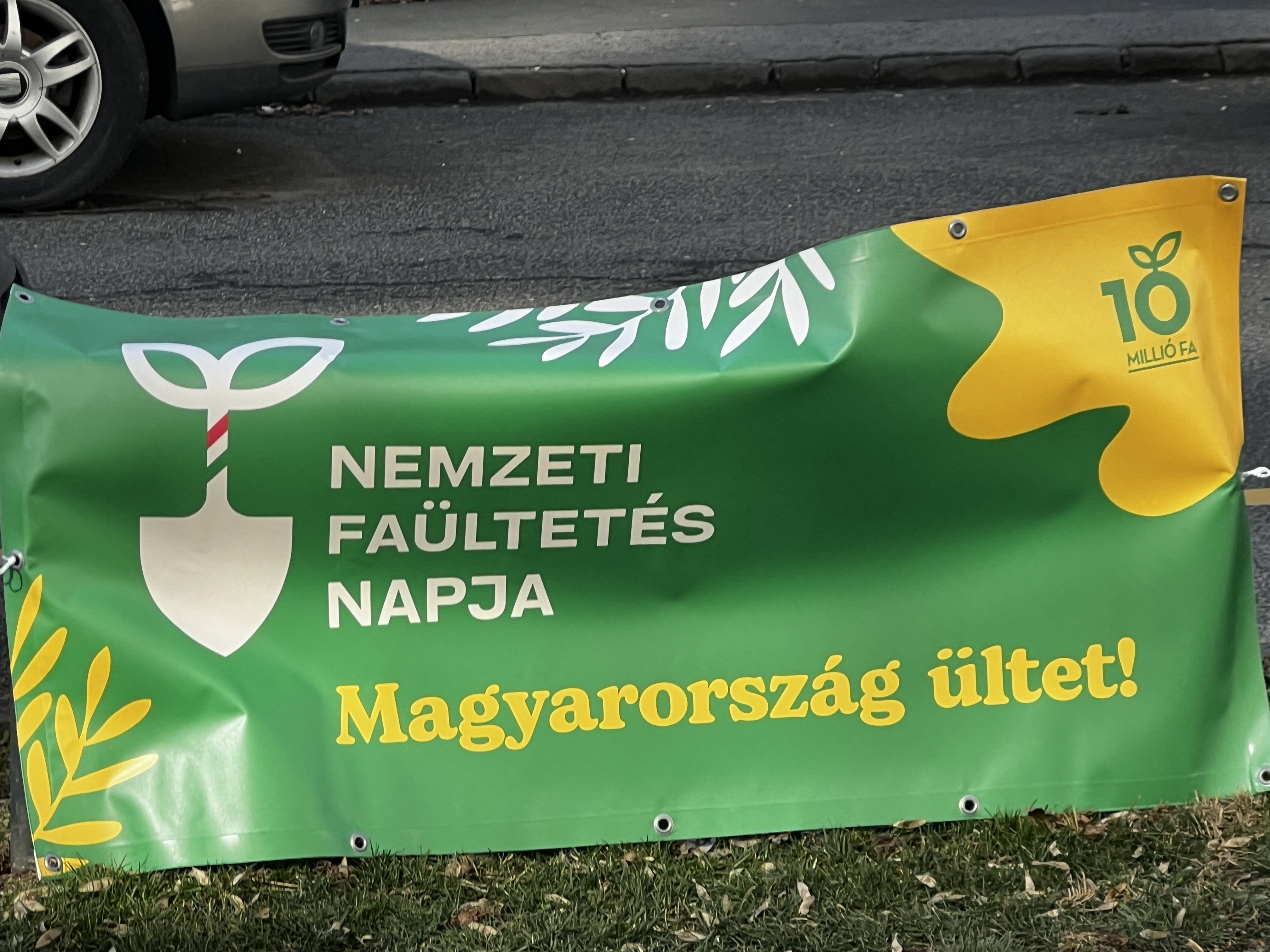 Kazak Nagykövetség részt vett az Országos Faültetési Napon