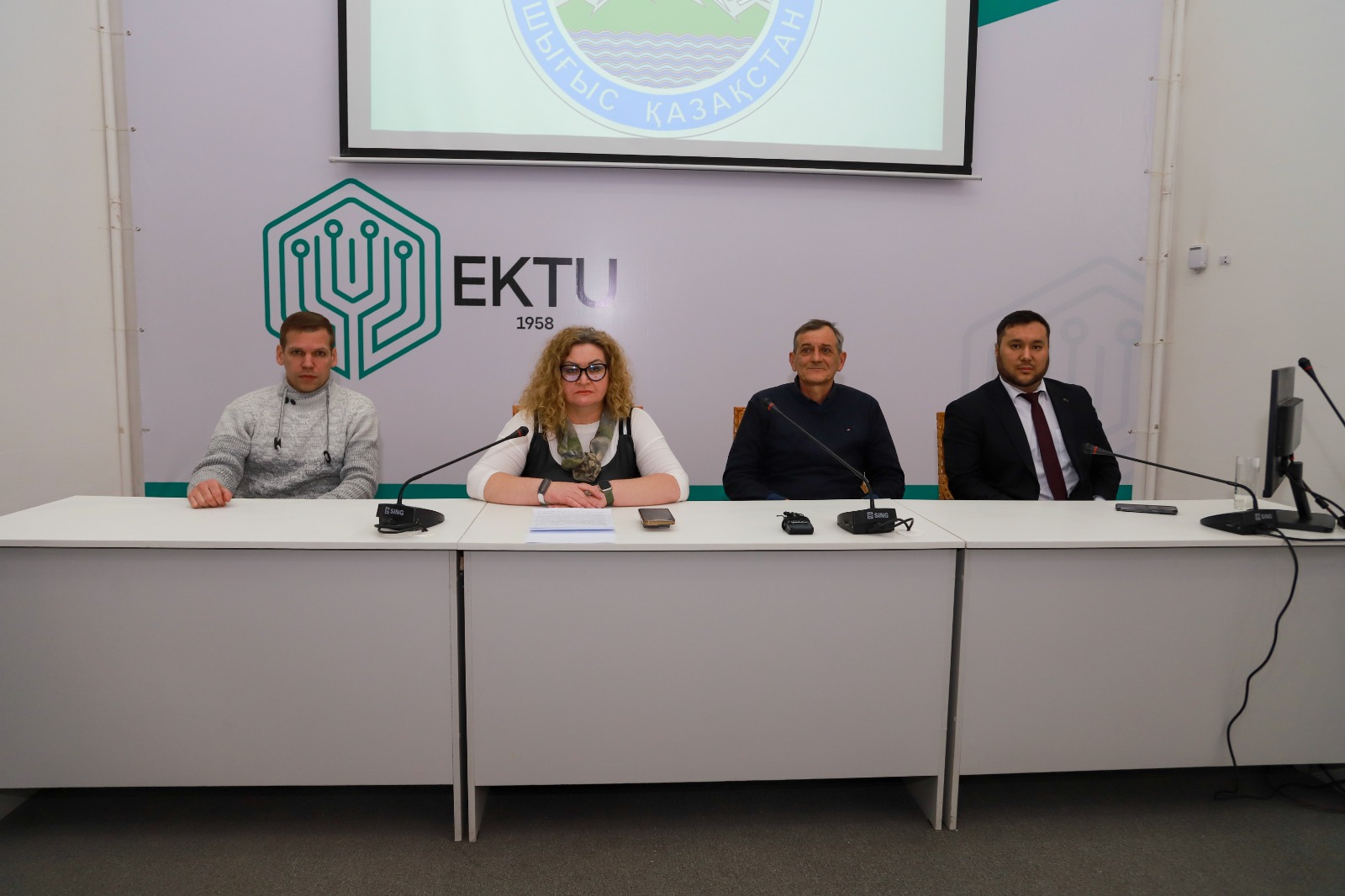 Вовлечение молодежи в экологические инициативы: дискуссия на базе ВКТУ им. Д. Серикбаева
