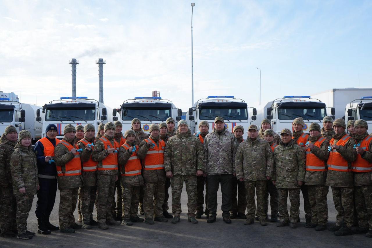 Военнослужащие МЧС Казахстана получили новые автомобили для оперативного реагирования и уже задействовали их в противопаводковых мероприятиях