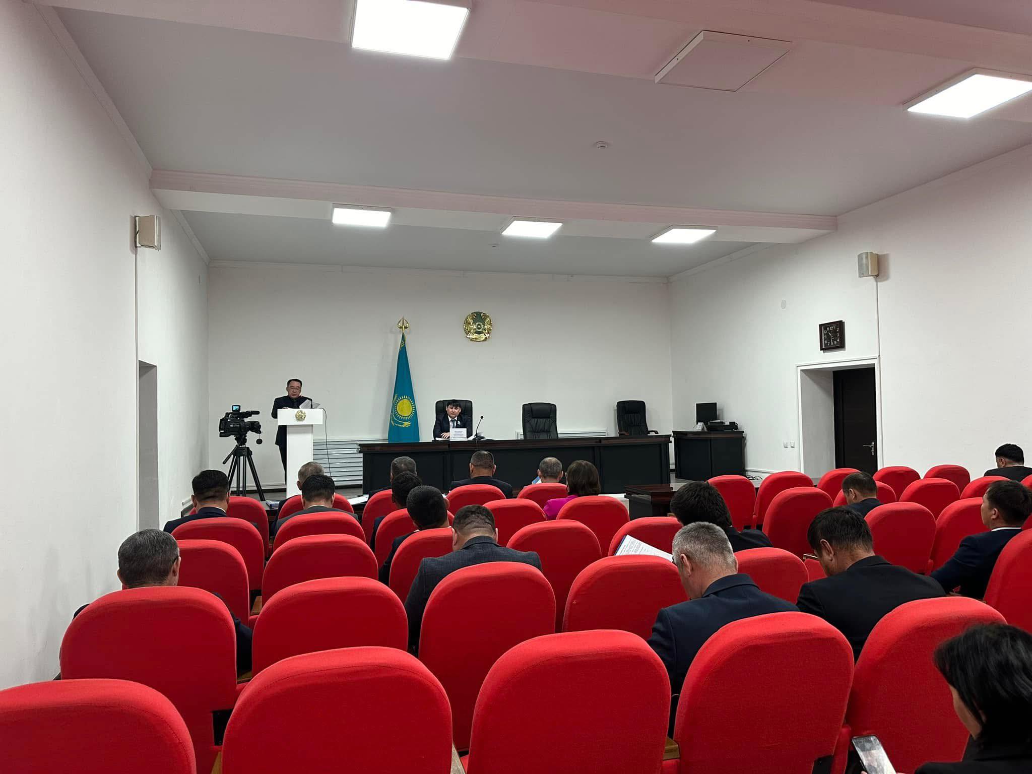 АУДАНДЫҚ МӘСЛИХАТТЫҢ КЕЗЕКТІ СЕССИЯСЫ ӨТТІ