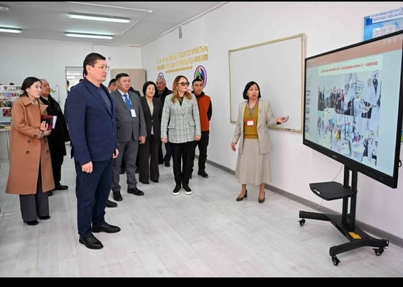 Тоғас батыр атындағы орта мектебіне Абай облысының әкімі келді