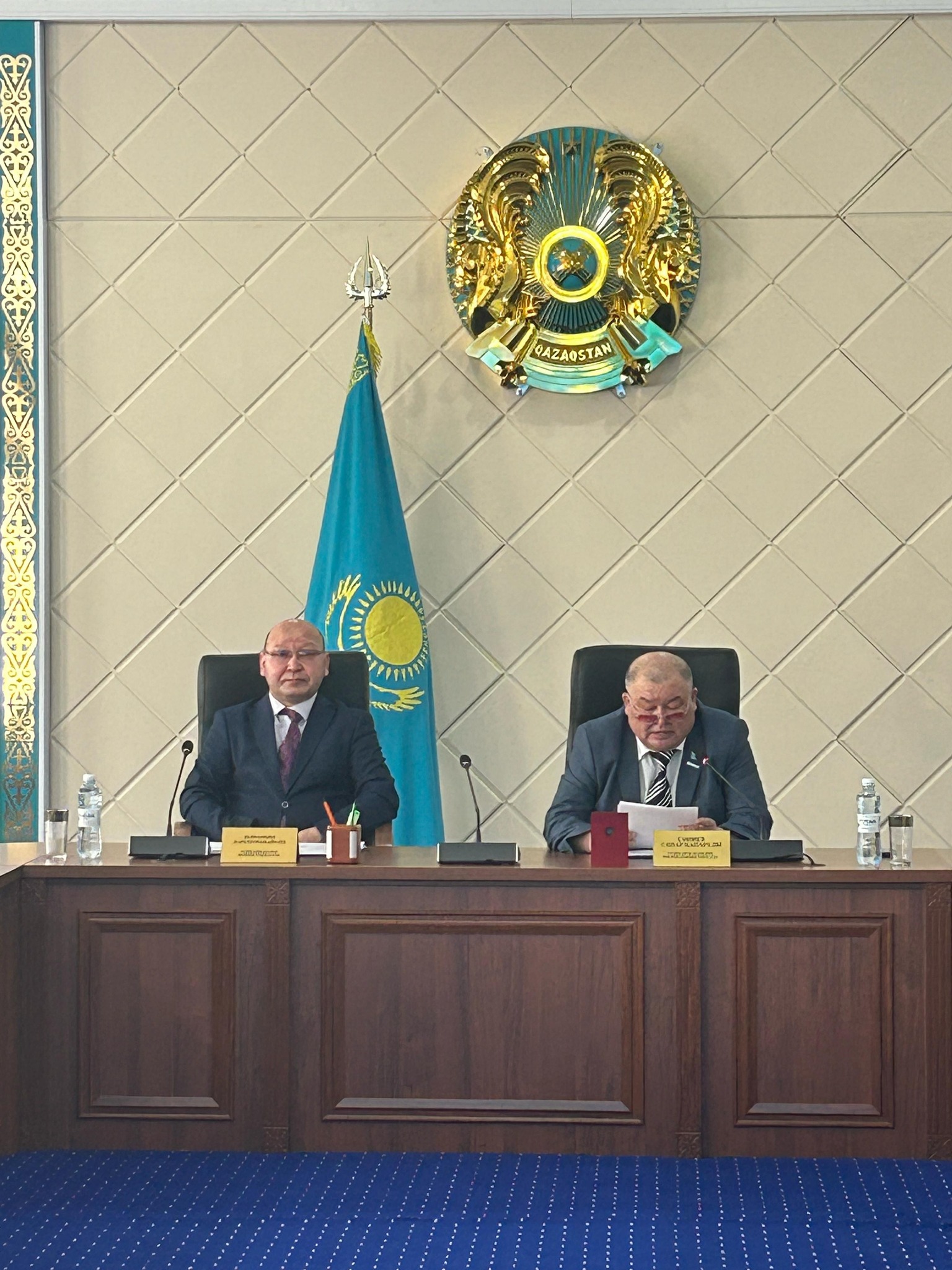 Мәслихаттың кезектен тыс сессиясы өтті