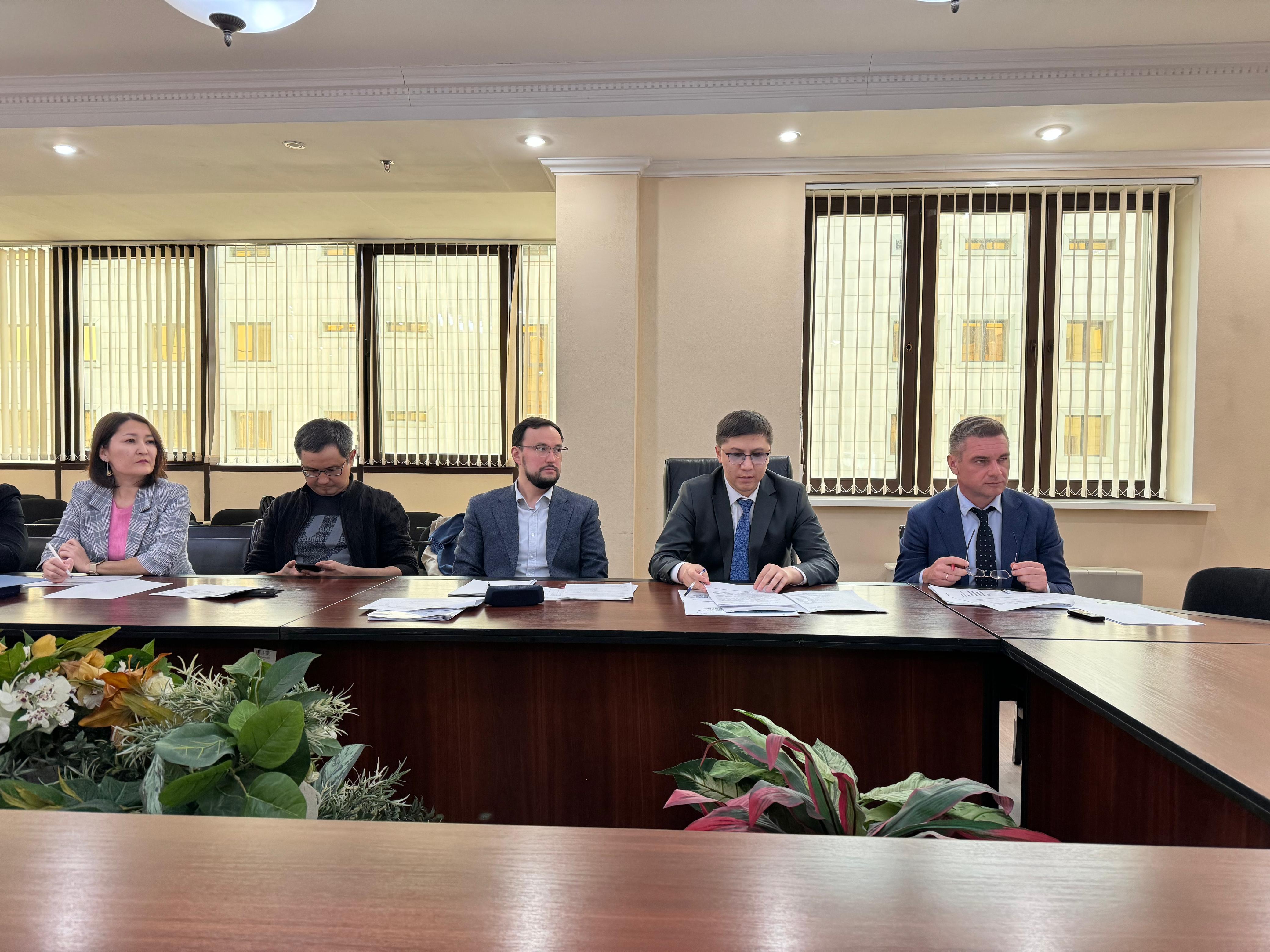 ТМРК-да «Қазақстан темір жолы» ҰК» АҚ-ның өтінімі бойынша жария тыңдау өтті