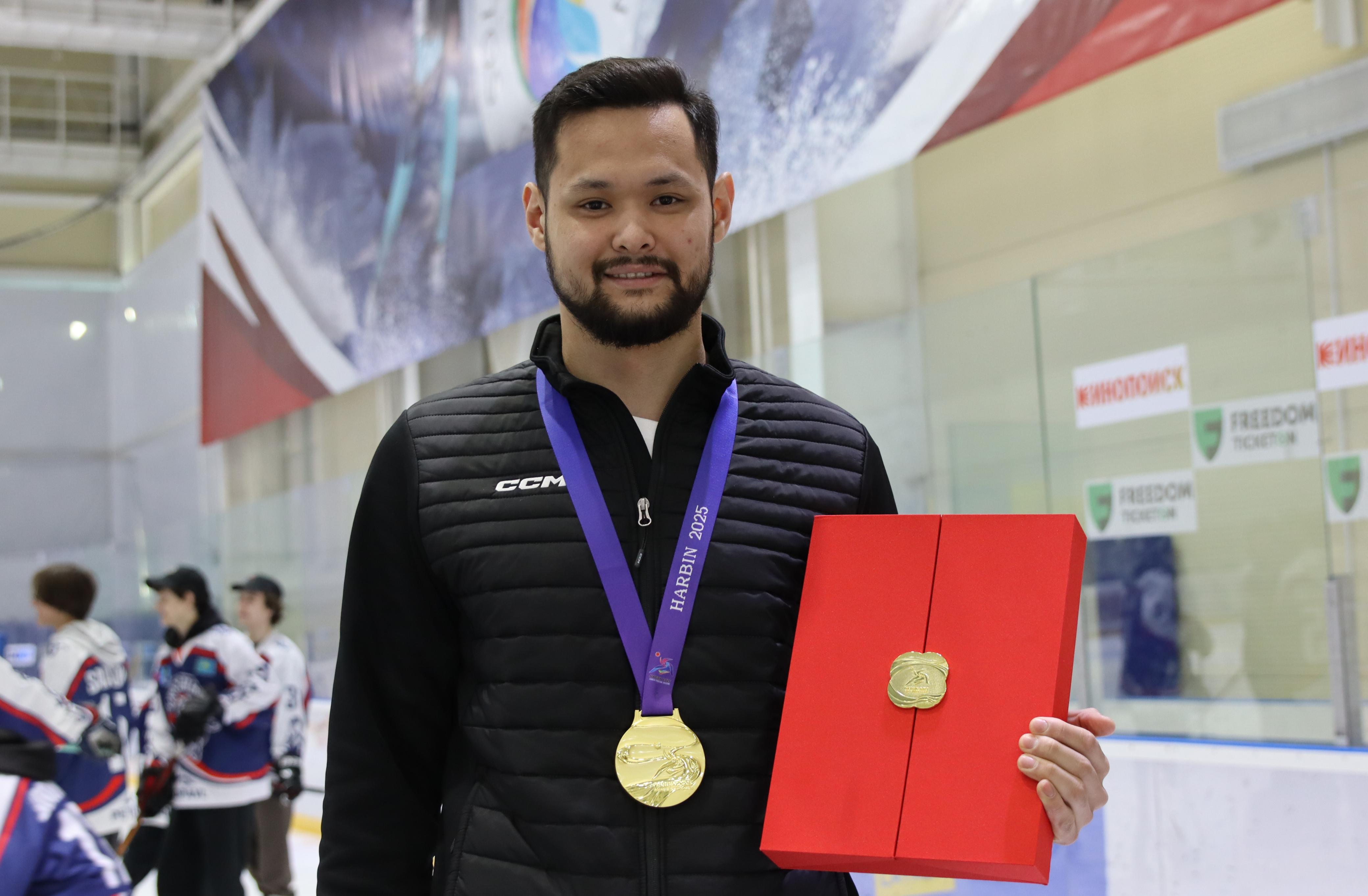 Торжественная встреча чемпиона Азиатских игр по хоккею с шайбой Адиля Бекетаева!