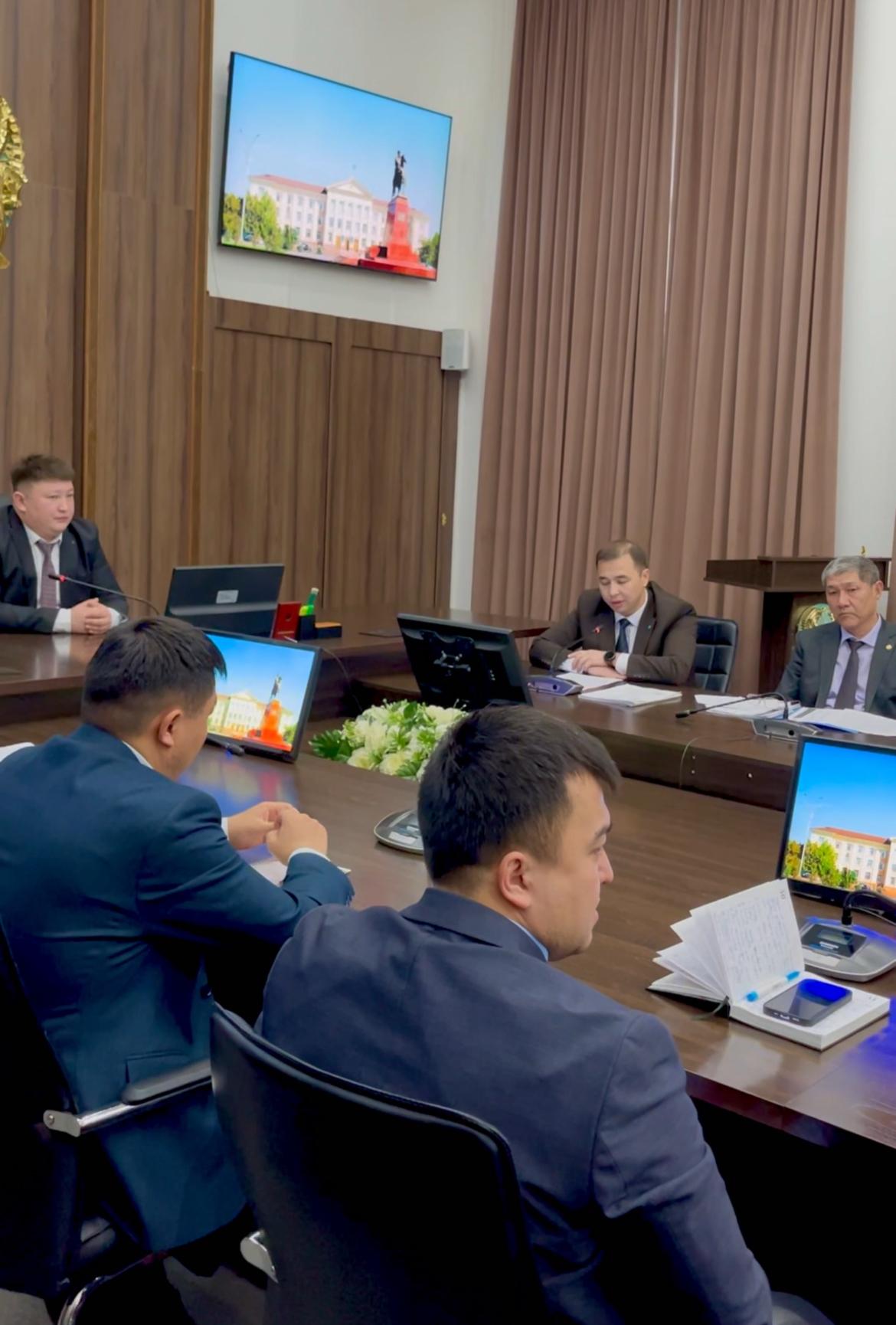 Жамбыл облысы бойынша Сыбайлас жемқорлыққа қарсы қызмет департаменті мен Тараз қаласы әкімдігі заңдылық пен сыбайлас жемқорлыққа қарсы іс-қимыл мәселелерін талқылады