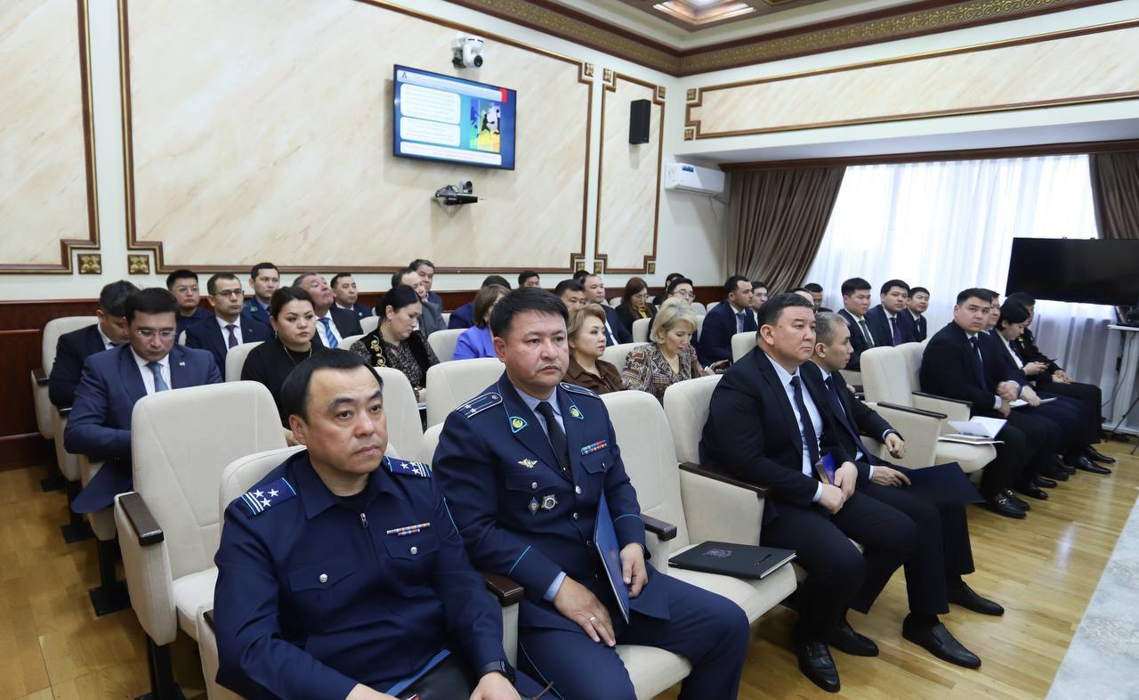 Өкіл Маңғыстау облысы әкімі жанындағы құқық бұзушылықтардың алдын алу жөніндегі комиссия отырысына қатысты