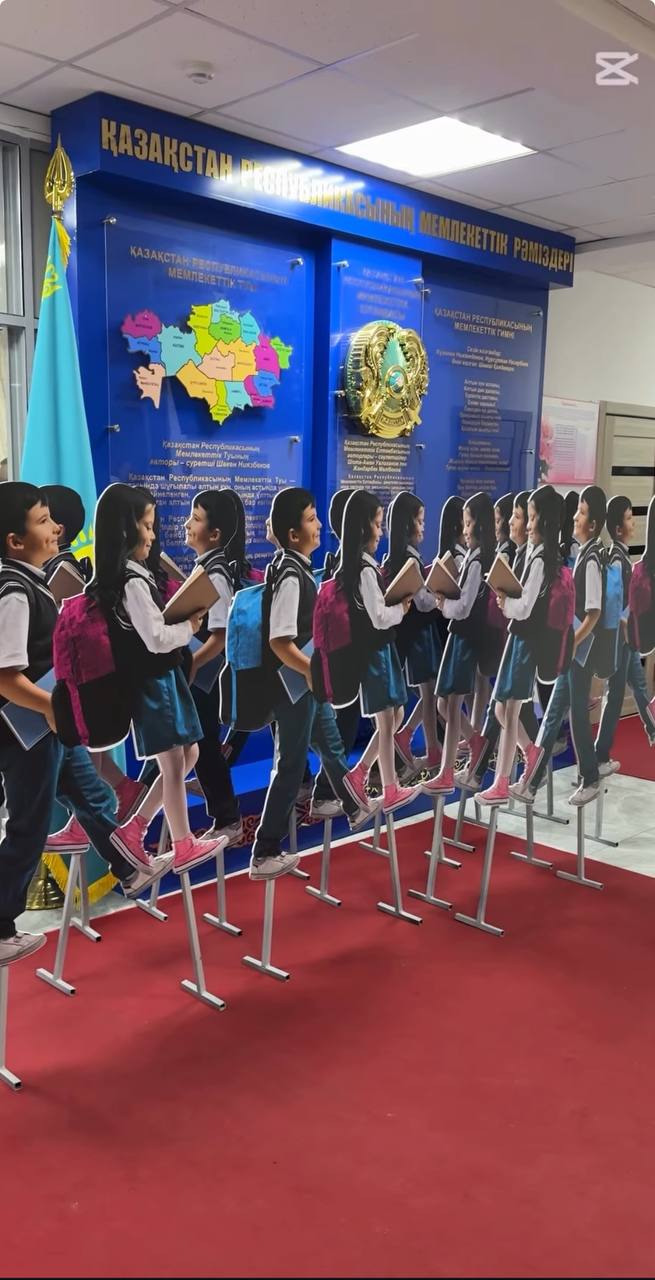 Кеген ауылдық округінің әкімі Р.Масеновтың ұйымдастыруымен округтегі мектептер мен балабақшалар алдындағы жаяу жүргіншілер өтетін жол маңына оқушылар мен ауыл тұрғындарының жол қауіпсіздігі үшін арнайы манекендер жасатылды