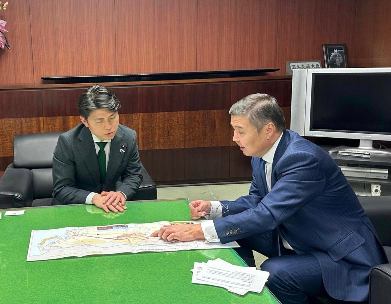 Commercialization of the Middle Corridor was discussed  with Japan's Minister of Transport