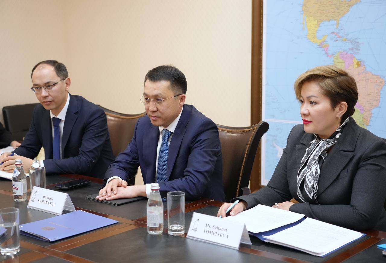ҚР Көлік министрі мен Халықаралық Азаматтық авиация ұйымының Еуропалық және Солтүстік Атлантикалық бюросының директоры Николя Ралло арасында кездесу өтті