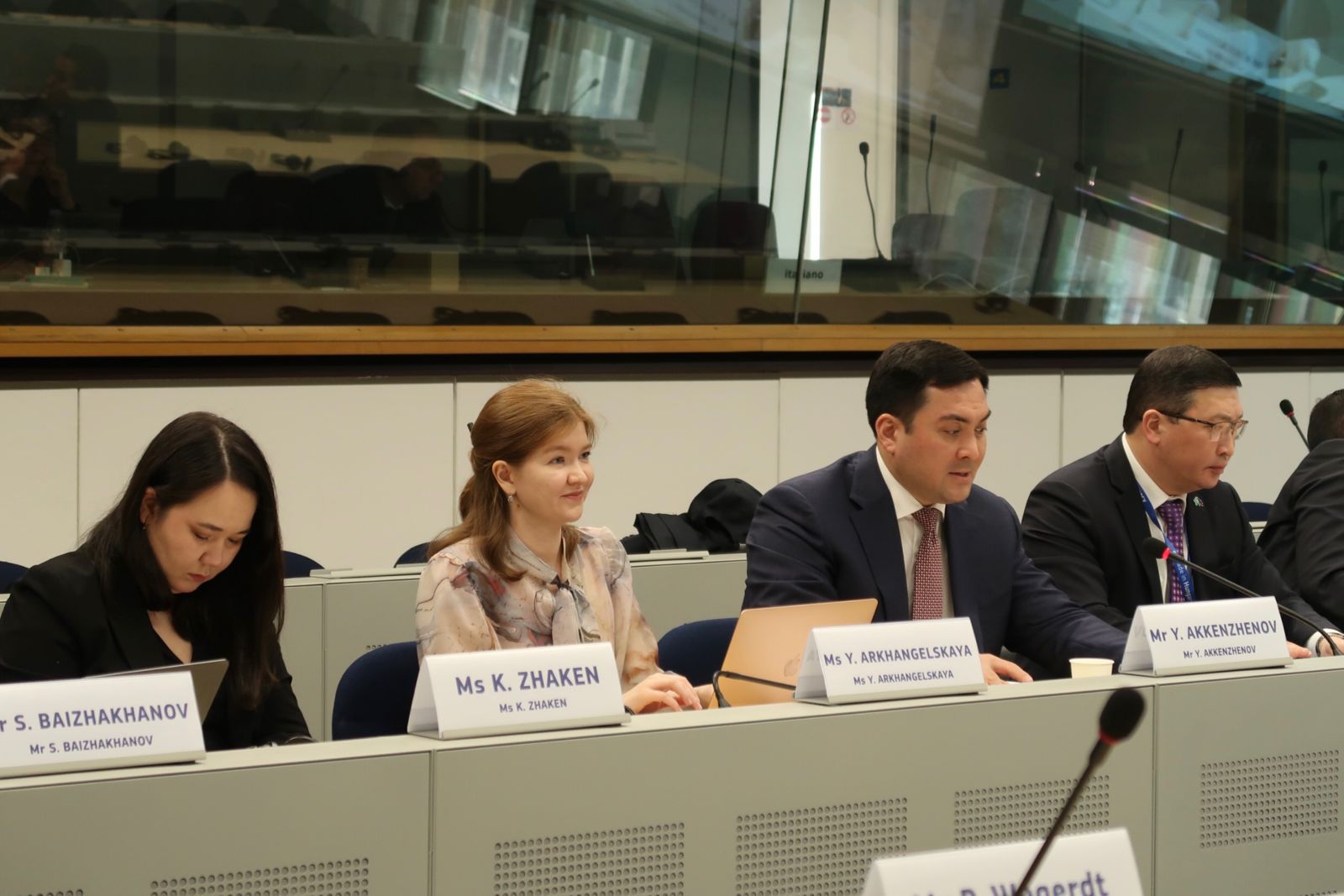 Kazakhstan and the EU Strengthen Cooperation in Energy, Transportation and the Environment