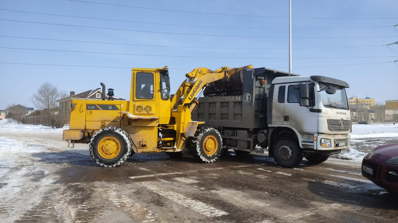 Астанадан бір түнде 41 мың текше метрден астам қар шығарылды
