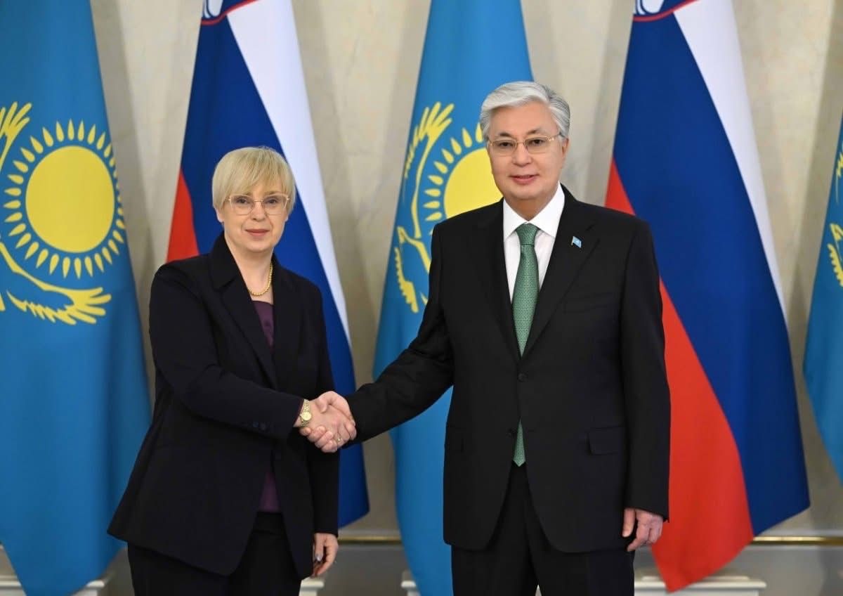 Қасым-Жомарт Тоқаев пен Наташа Пирц-Мусар шағын құрамда келіссөз жүргізді