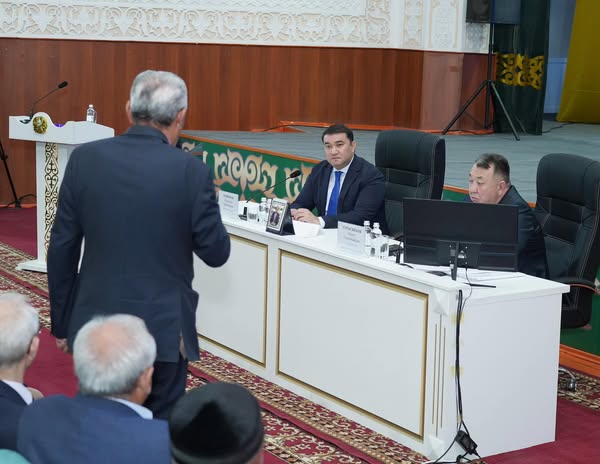 НҰРАЛХАН КӨШЕРОВ СОЗАҚТЫҚ ТҰРҒЫНДАРМЕН КЕЗДЕСІП, ӨТІНІШТЕРІ МЕН ҰСЫНЫСТАРЫН ТЫҢДАДЫ