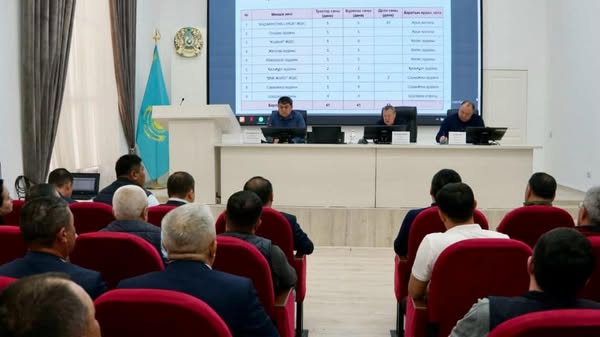 ТҮРКІСТАН: КЕЛЕСТЕ ШЕГІРТКЕ ЗИЯНКЕСІНЕ ҚАРСЫ ӨҢДЕУ ЖҰМЫСТАРЫ ЖАЛҒАСУДА