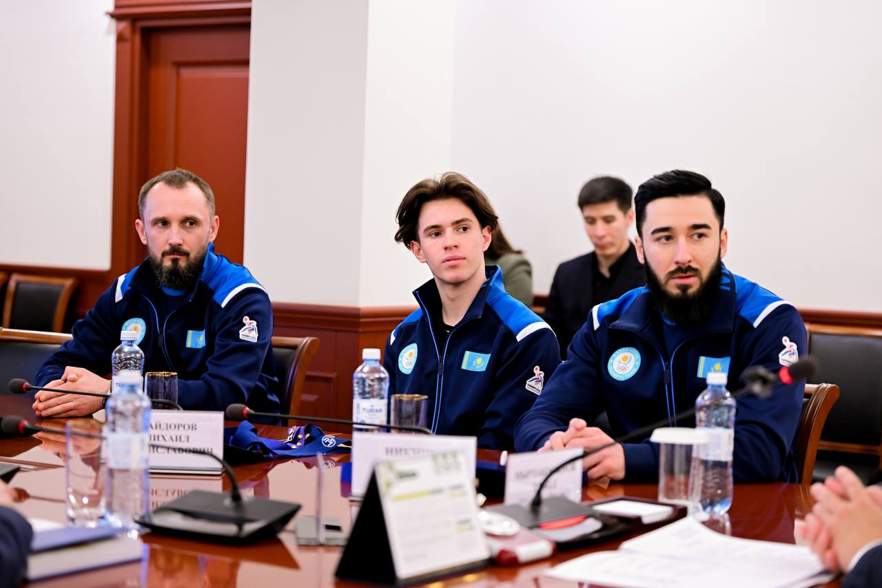 Министрлік Милан Олимпиадасына дайындық аясында үздік спортшылармен кездесу өткізді