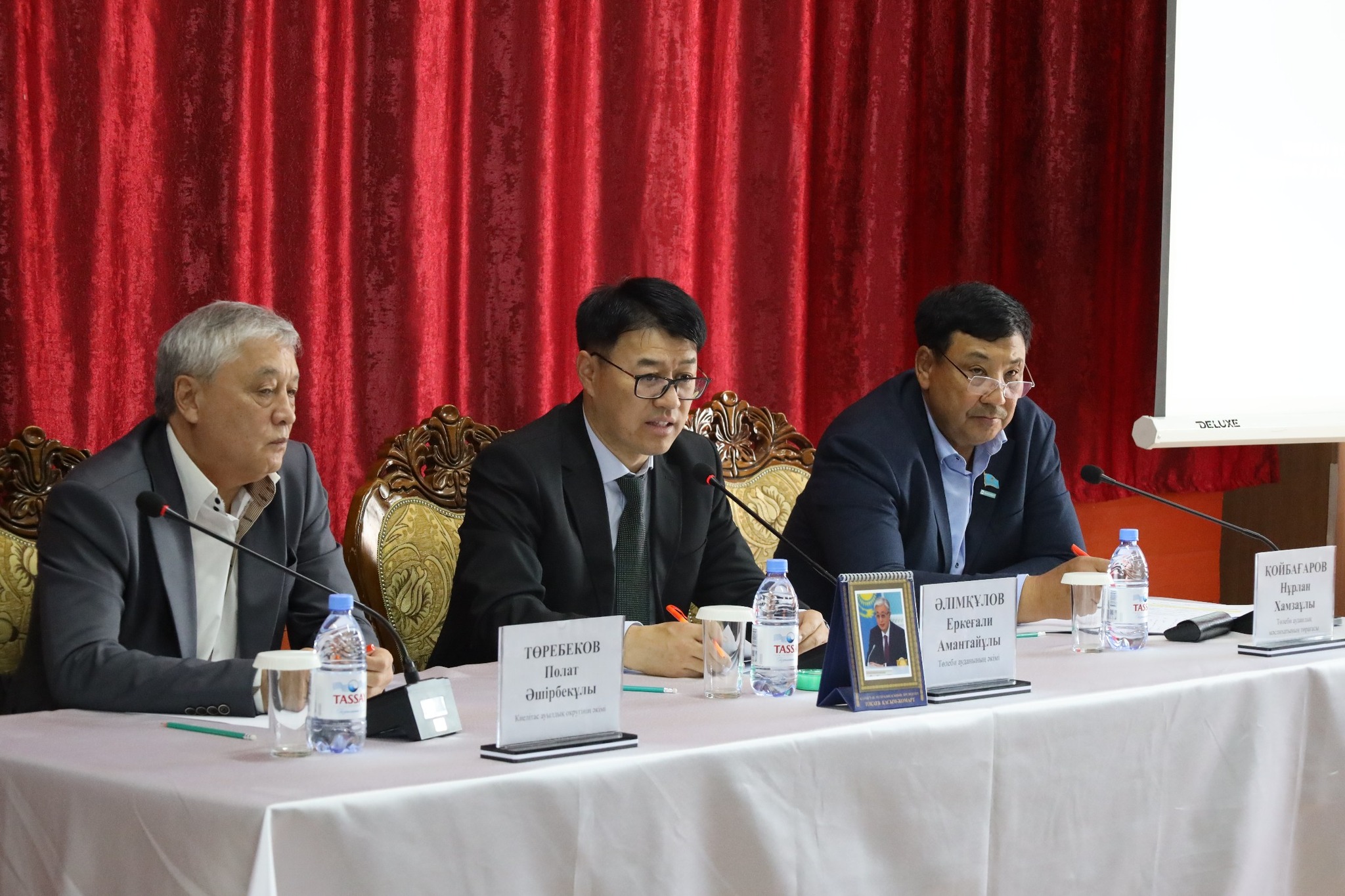 КЕЗДЕСУ - ХАЛЫҚПЕН ТІКЕЛЕЙ БАЙЛАНЫС ОРНАТУҒА БАҒЫТТАЛАДЫ