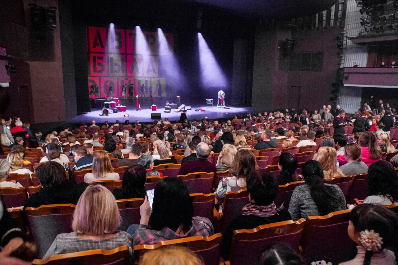 Санкт-Петербург қ., 2025 жылдың 4-9 сәуірде - «Балтийский дом» театрының сахнасында орыс театрларының XXVII фестивалі өтті