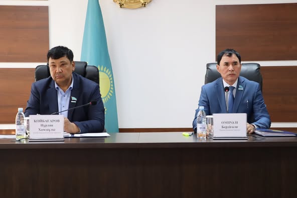 ТҰРАҚТЫ КОМИССИЯЛАРДЫҢ БІРІККЕН ОТЫРЫСЫНДА 5 МӘСЕЛЕ ҚАРАЛДЫ
