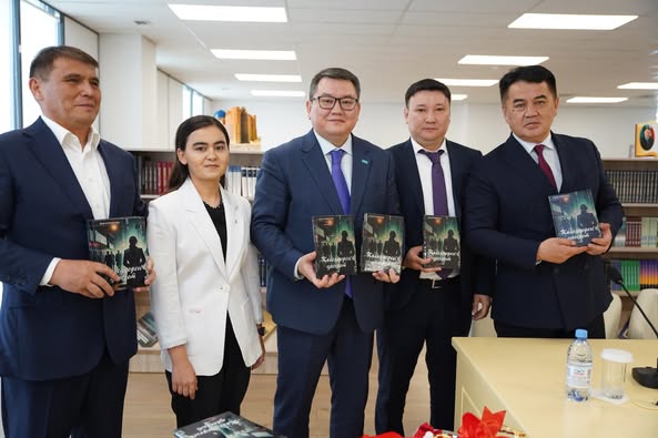 ТҮРКІСТАНДА ЖАС ҚАЛАМГЕРДІҢ ШЫҒАРМАШЫЛЫҚ КЕЗДЕСУ КЕШІ ӨТТІ