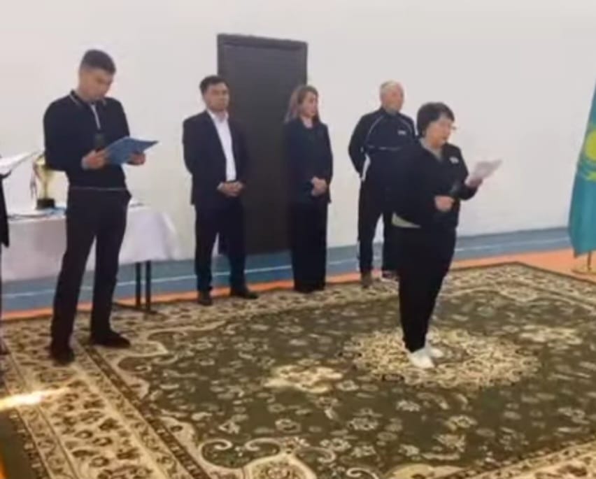 "Денсаулық - байлықтан қымбат" волейболдан ауылдық мекемелер арасында жарыс өтті.